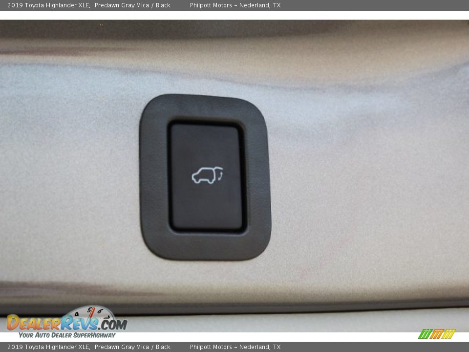 2019 Toyota Highlander XLE Predawn Gray Mica / Black Photo #24