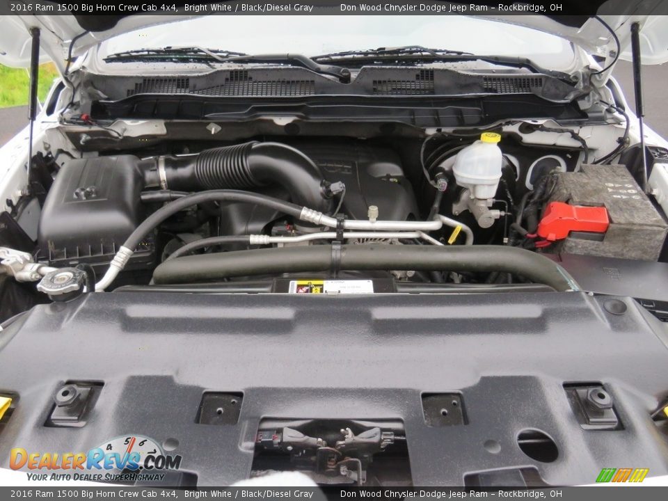 2016 Ram 1500 Big Horn Crew Cab 4x4 Bright White / Black/Diesel Gray Photo #8