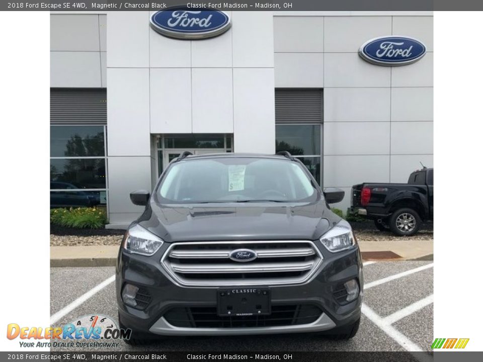 2018 Ford Escape SE 4WD Magnetic / Charcoal Black Photo #3