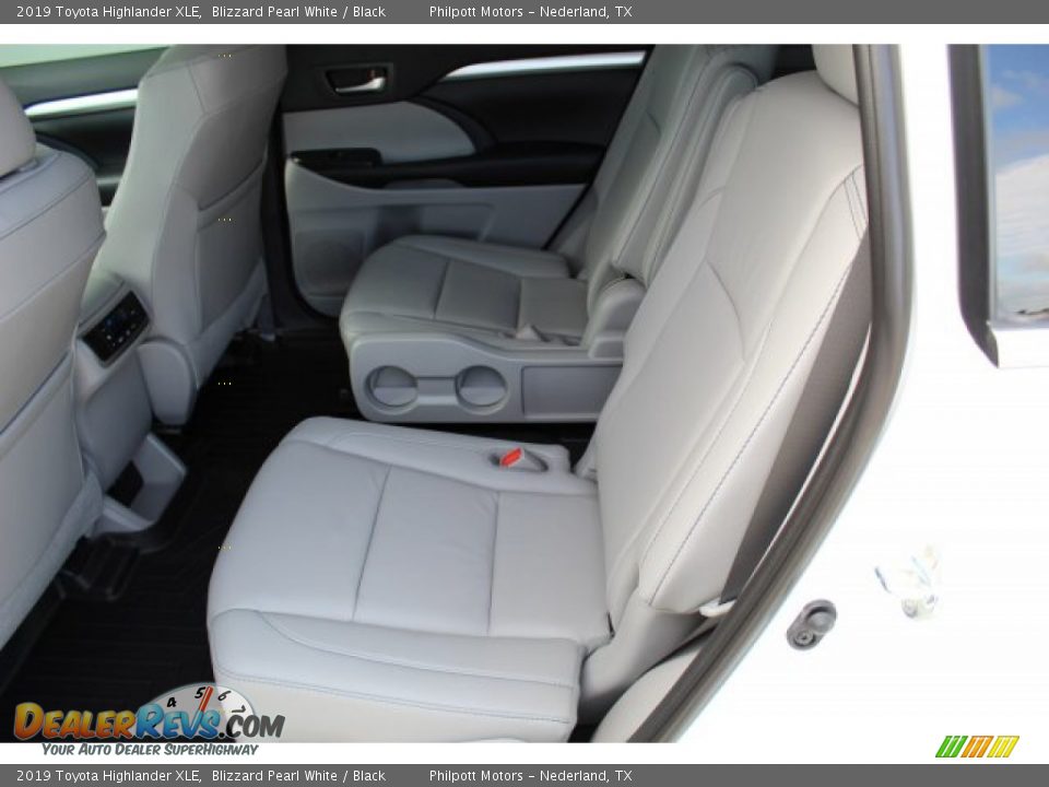 2019 Toyota Highlander XLE Blizzard Pearl White / Black Photo #20