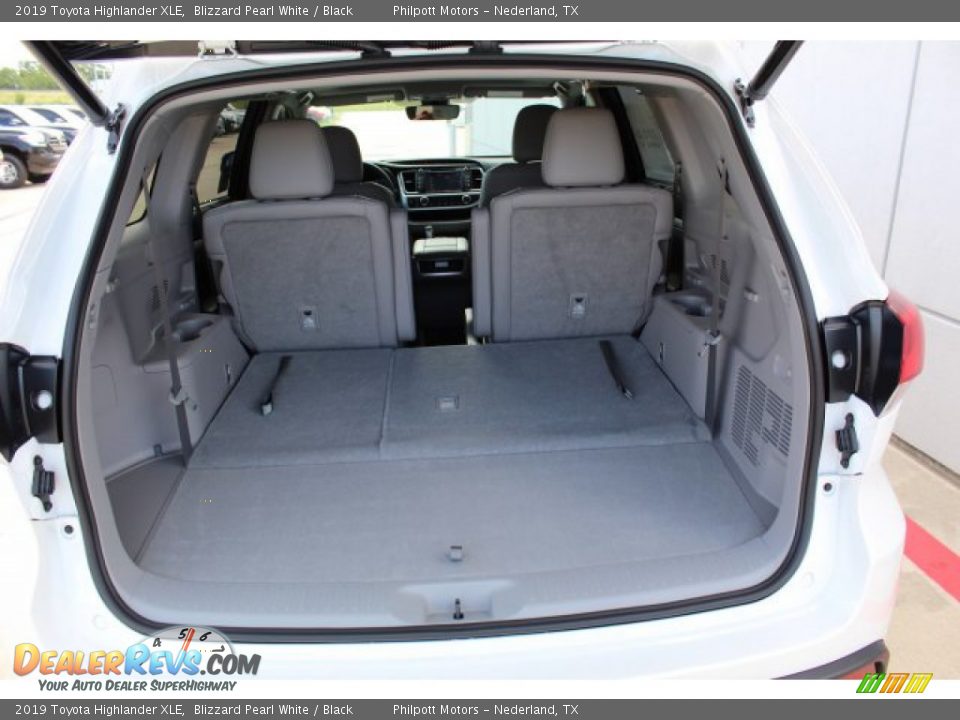 2019 Toyota Highlander XLE Blizzard Pearl White / Black Photo #23