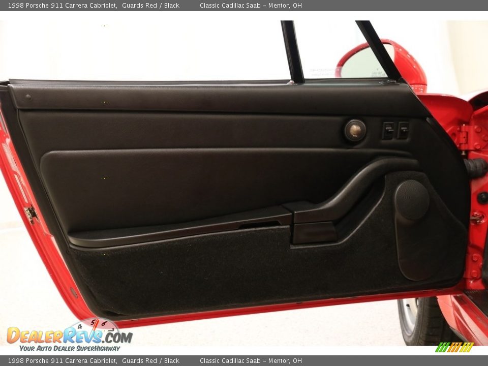Door Panel of 1998 Porsche 911 Carrera Cabriolet Photo #5