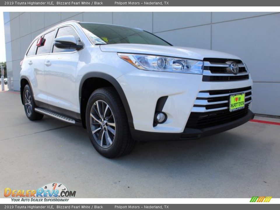 2019 Toyota Highlander XLE Blizzard Pearl White / Black Photo #2