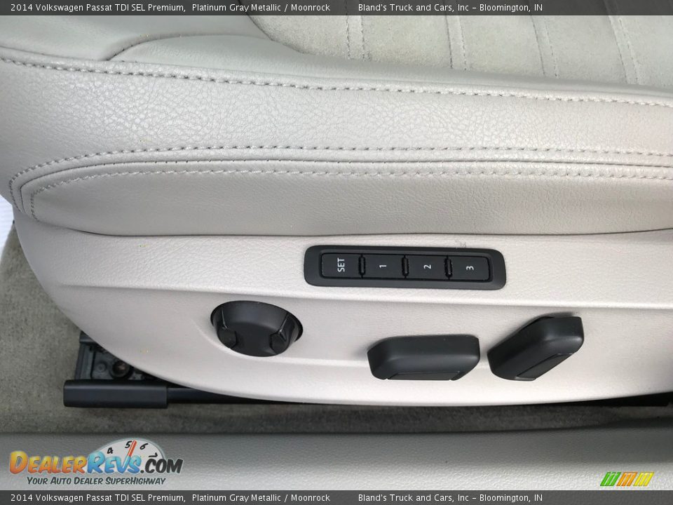 2014 Volkswagen Passat TDI SEL Premium Platinum Gray Metallic / Moonrock Photo #15