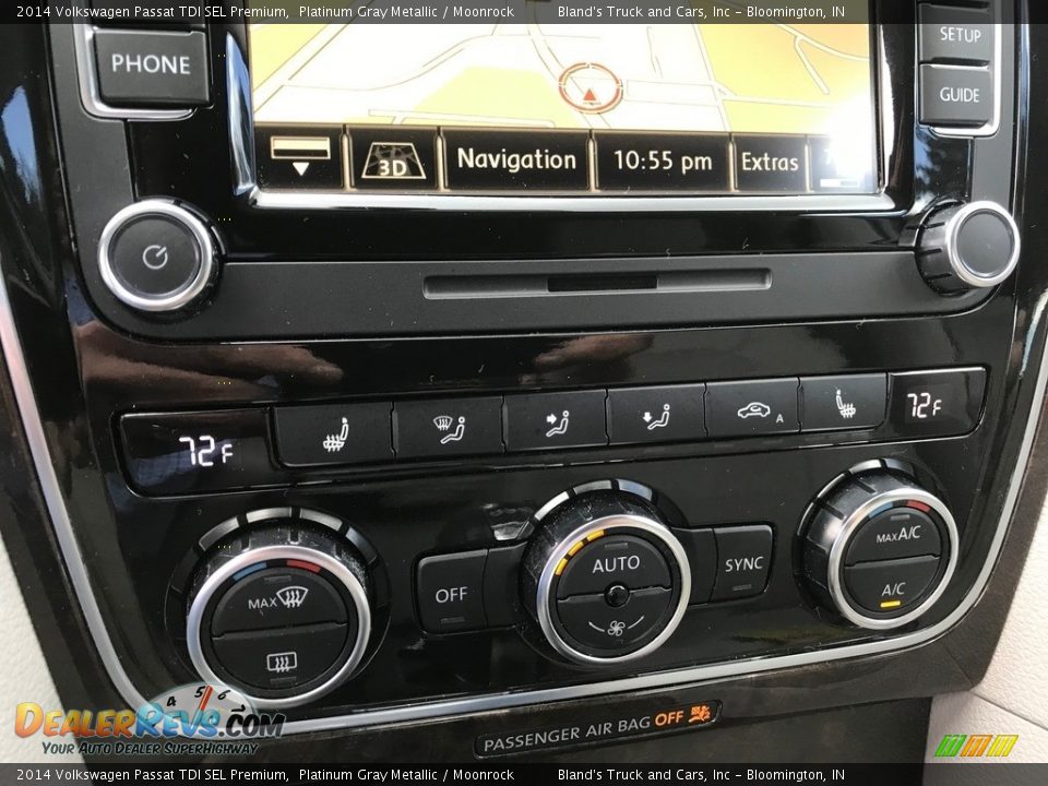 2014 Volkswagen Passat TDI SEL Premium Platinum Gray Metallic / Moonrock Photo #24