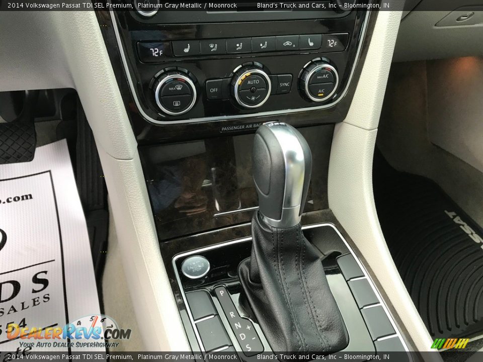 2014 Volkswagen Passat TDI SEL Premium Platinum Gray Metallic / Moonrock Photo #26