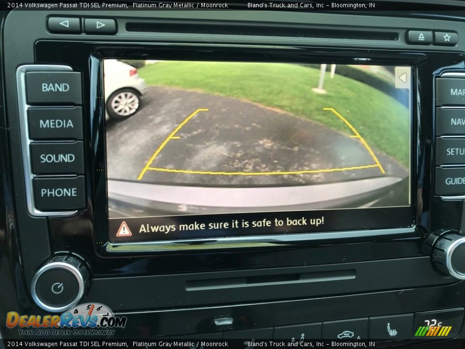 2014 Volkswagen Passat TDI SEL Premium Platinum Gray Metallic / Moonrock Photo #32