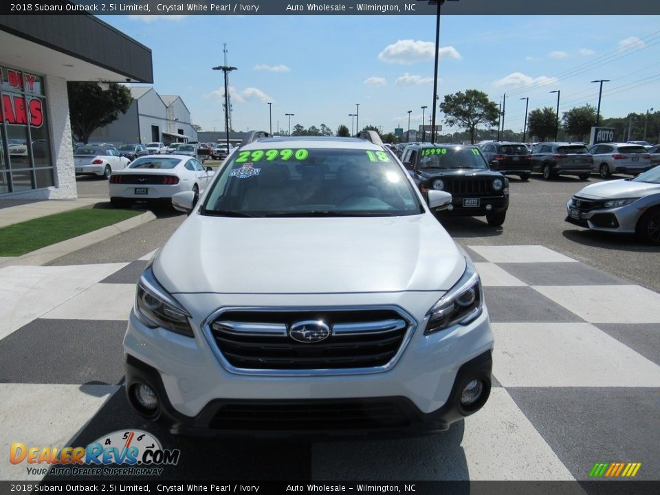 2018 Subaru Outback 2.5i Limited Crystal White Pearl / Ivory Photo #2