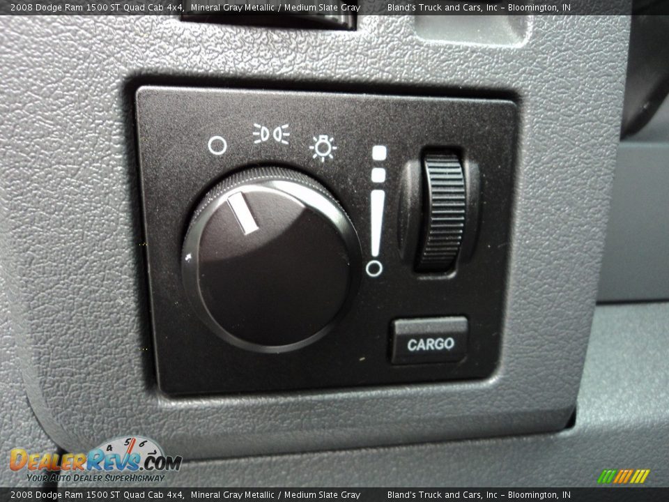 2008 Dodge Ram 1500 ST Quad Cab 4x4 Mineral Gray Metallic / Medium Slate Gray Photo #11