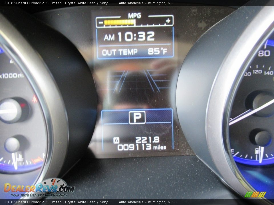 2018 Subaru Outback 2.5i Limited Crystal White Pearl / Ivory Photo #15