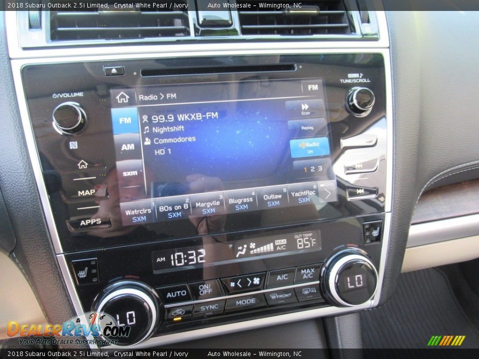 2018 Subaru Outback 2.5i Limited Crystal White Pearl / Ivory Photo #17