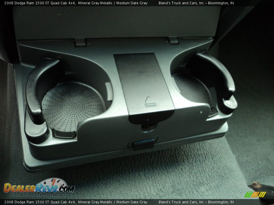 2008 Dodge Ram 1500 ST Quad Cab 4x4 Mineral Gray Metallic / Medium Slate Gray Photo #20