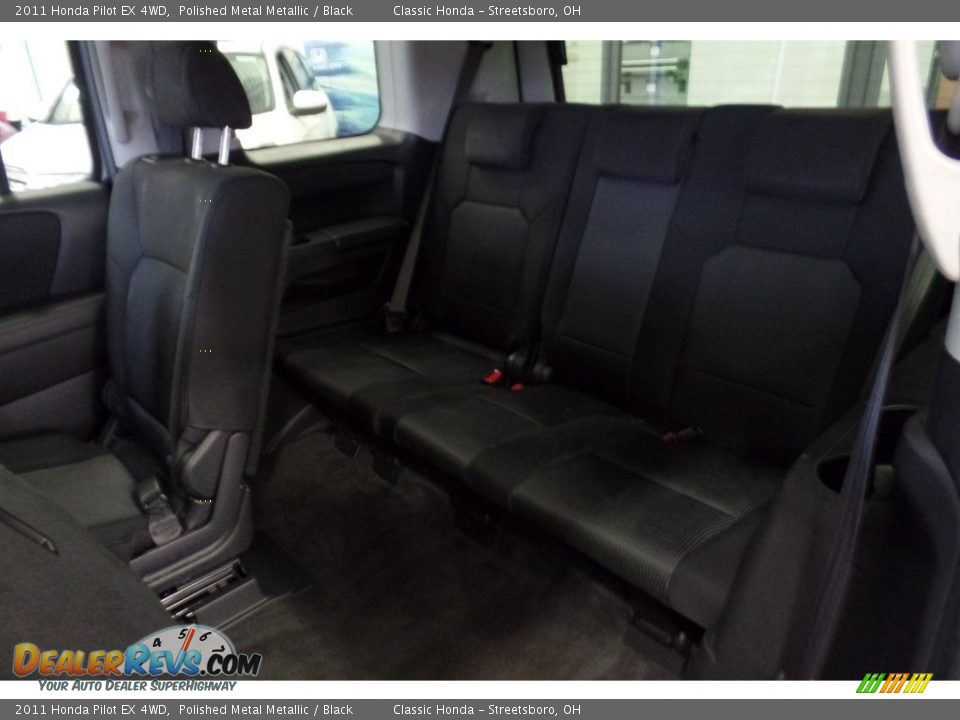 2011 Honda Pilot EX 4WD Polished Metal Metallic / Black Photo #28