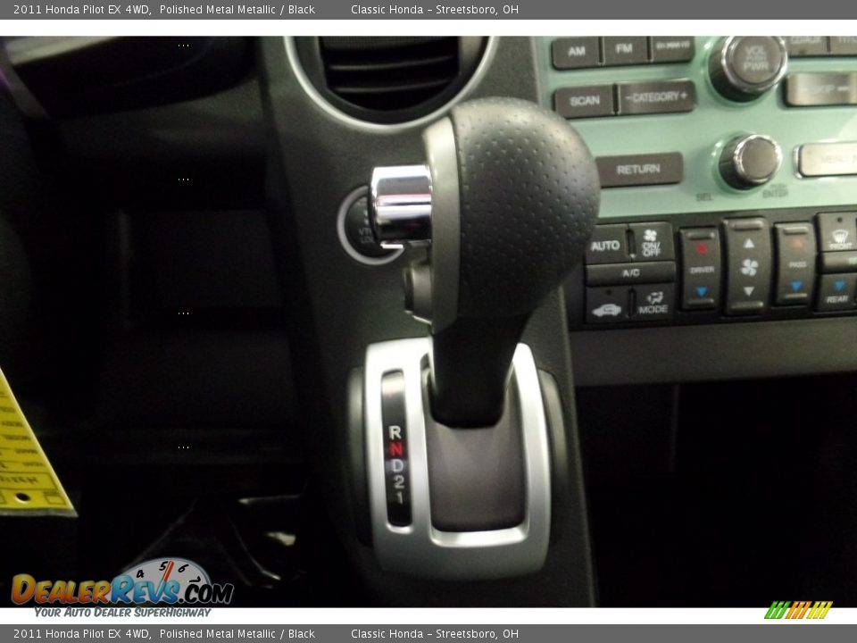 2011 Honda Pilot EX 4WD Polished Metal Metallic / Black Photo #34