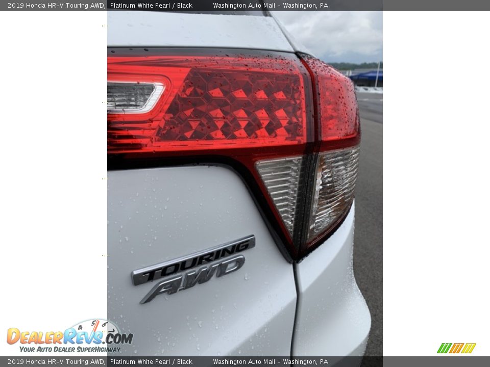 2019 Honda HR-V Touring AWD Platinum White Pearl / Black Photo #22