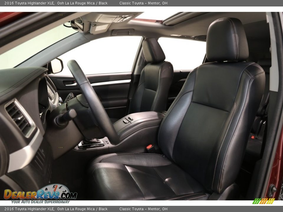 2016 Toyota Highlander XLE Ooh La La Rouge Mica / Black Photo #5