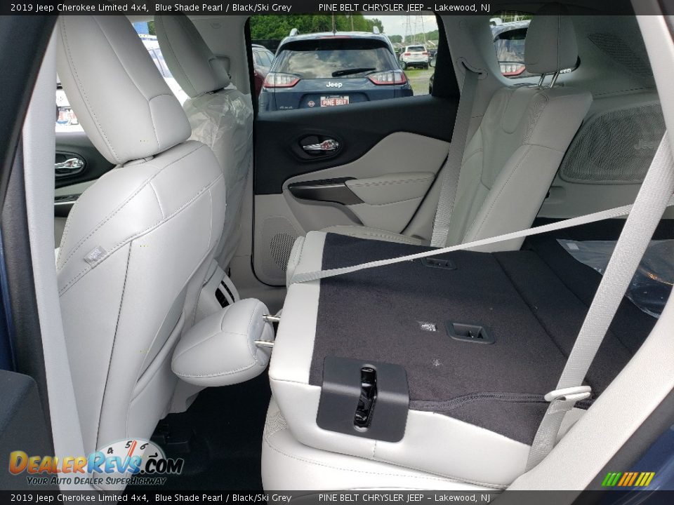 2019 Jeep Cherokee Limited 4x4 Blue Shade Pearl / Black/Ski Grey Photo #6