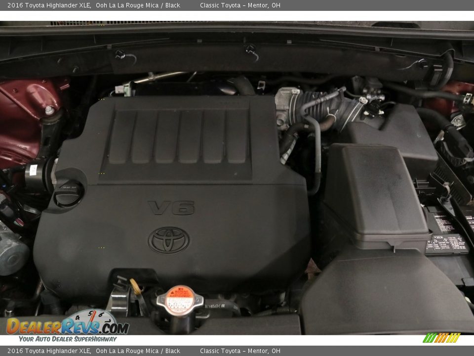 2016 Toyota Highlander XLE Ooh La La Rouge Mica / Black Photo #21