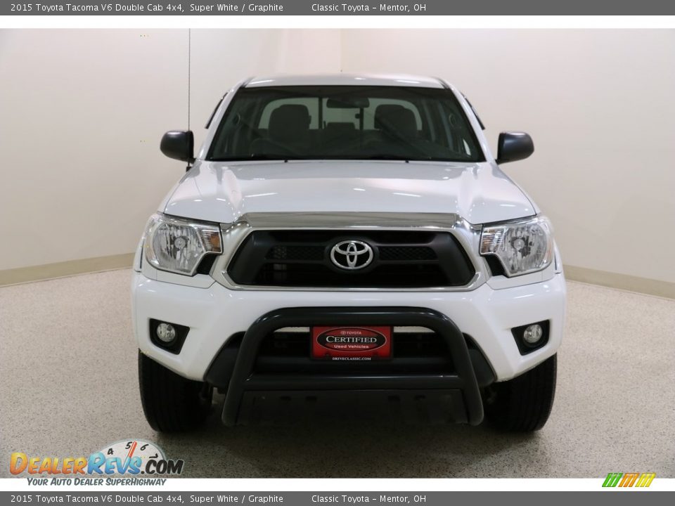 2015 Toyota Tacoma V6 Double Cab 4x4 Super White / Graphite Photo #2