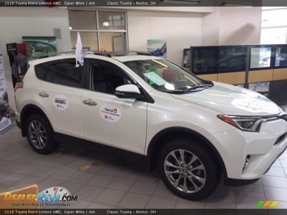 2018 Toyota RAV4 Limited AWD Super White / Ash Photo #1