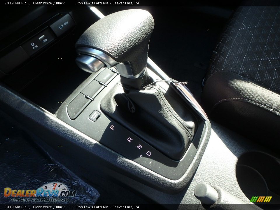 2019 Kia Rio S Clear White / Black Photo #17