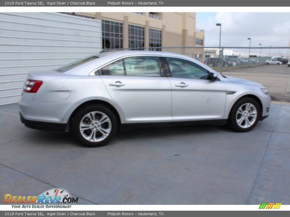 2018 Ford Taurus SEL Ingot Silver / Charcoal Black Photo #10