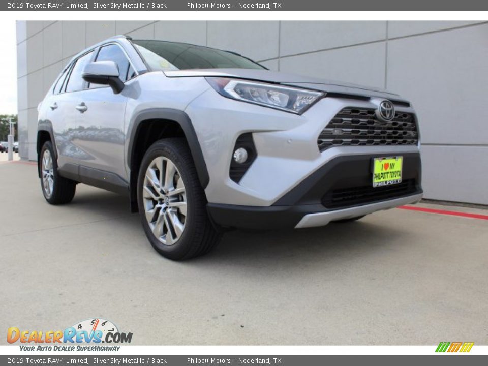 2019 Toyota RAV4 Limited Silver Sky Metallic / Black Photo #2