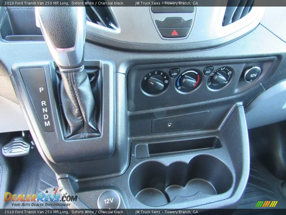 2019 Ford Transit Van 250 MR Long Oxford White / Charcoal black Photo #33
