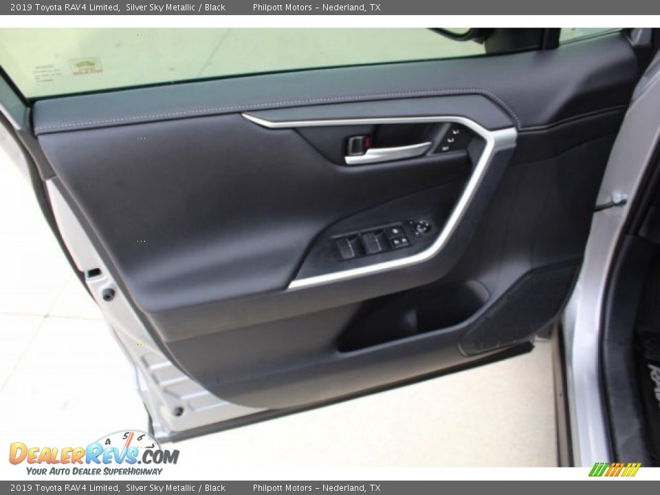 2019 Toyota RAV4 Limited Silver Sky Metallic / Black Photo #9