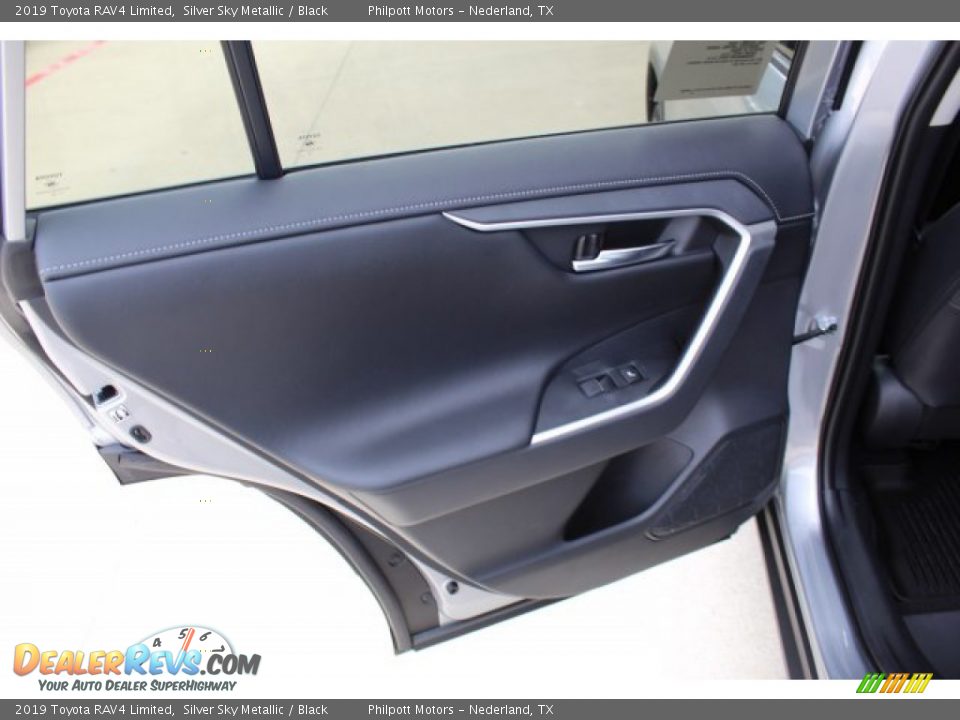 2019 Toyota RAV4 Limited Silver Sky Metallic / Black Photo #19