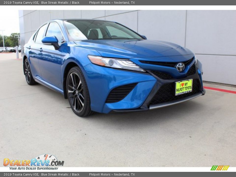 2019 Toyota Camry XSE Blue Streak Metallic / Black Photo #2