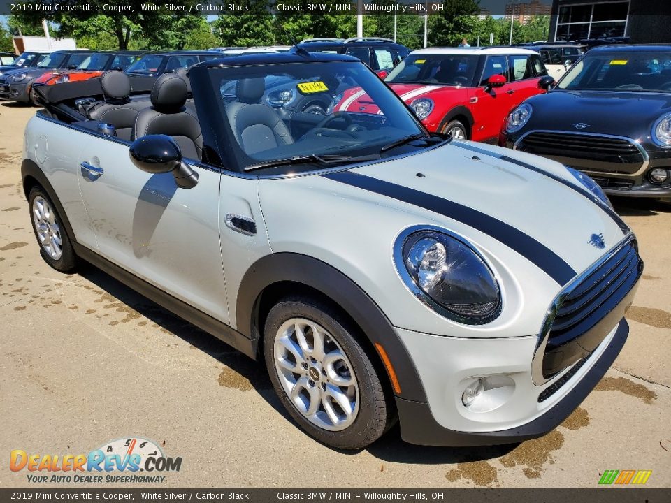 Front 3/4 View of 2019 Mini Convertible Cooper Photo #1