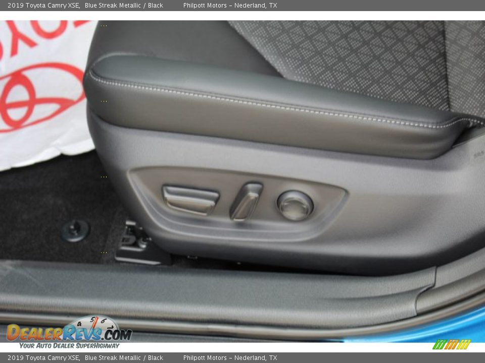 2019 Toyota Camry XSE Blue Streak Metallic / Black Photo #11