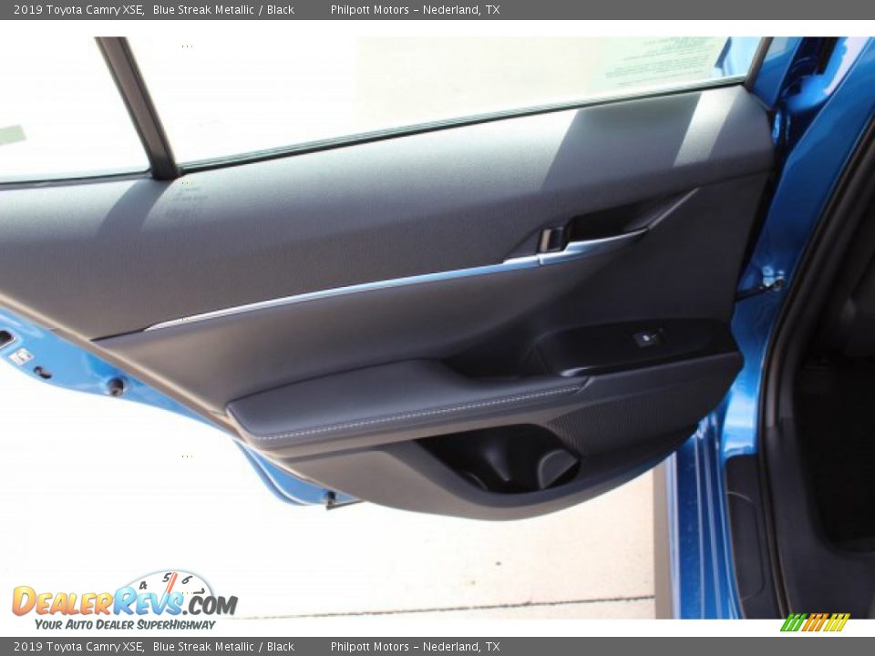 2019 Toyota Camry XSE Blue Streak Metallic / Black Photo #17