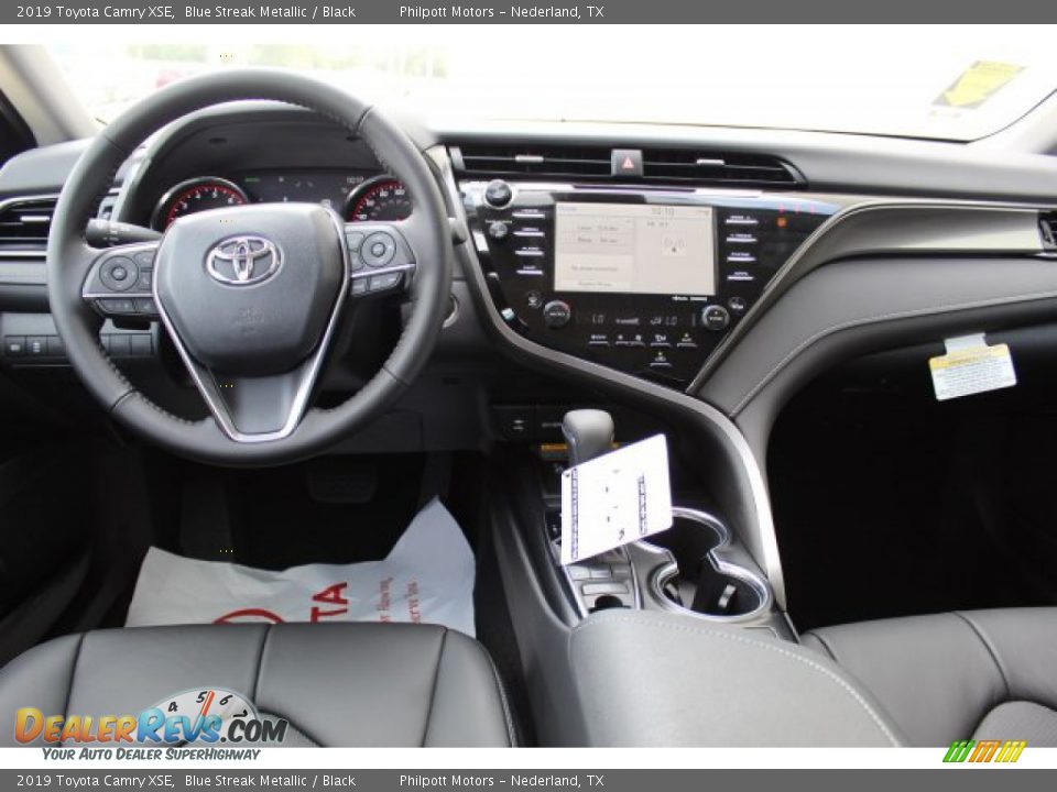 2019 Toyota Camry XSE Blue Streak Metallic / Black Photo #19