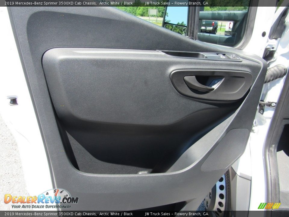 2019 Mercedes-Benz Sprinter 3500XD Cab Chassis Arctic White / Black Photo #11