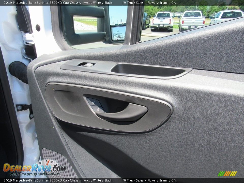 2019 Mercedes-Benz Sprinter 3500XD Cab Chassis Arctic White / Black Photo #27