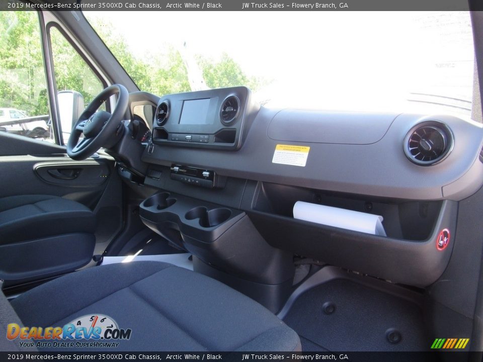 2019 Mercedes-Benz Sprinter 3500XD Cab Chassis Arctic White / Black Photo #28