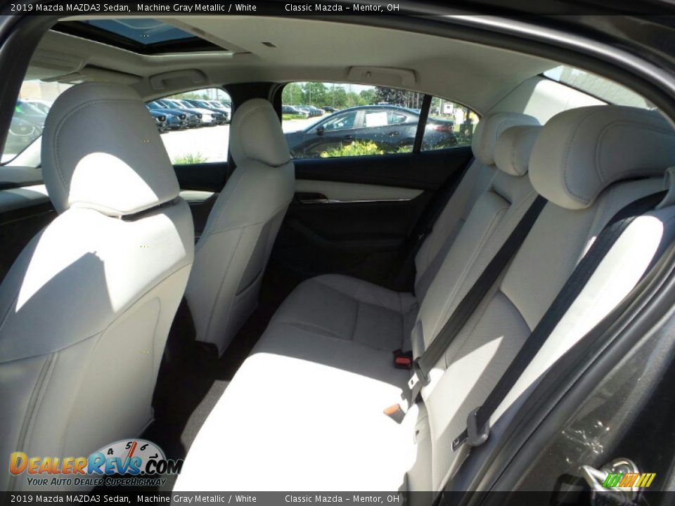 2019 Mazda MAZDA3 Sedan Machine Gray Metallic / White Photo #8