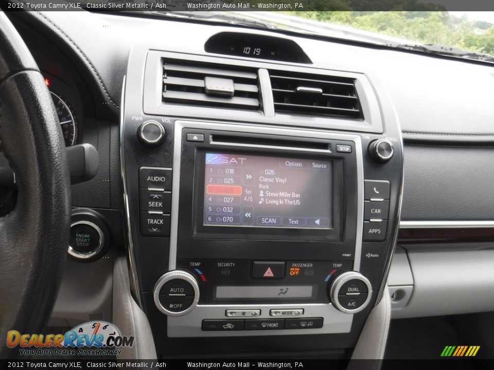 2012 Toyota Camry XLE Classic Silver Metallic / Ash Photo #17