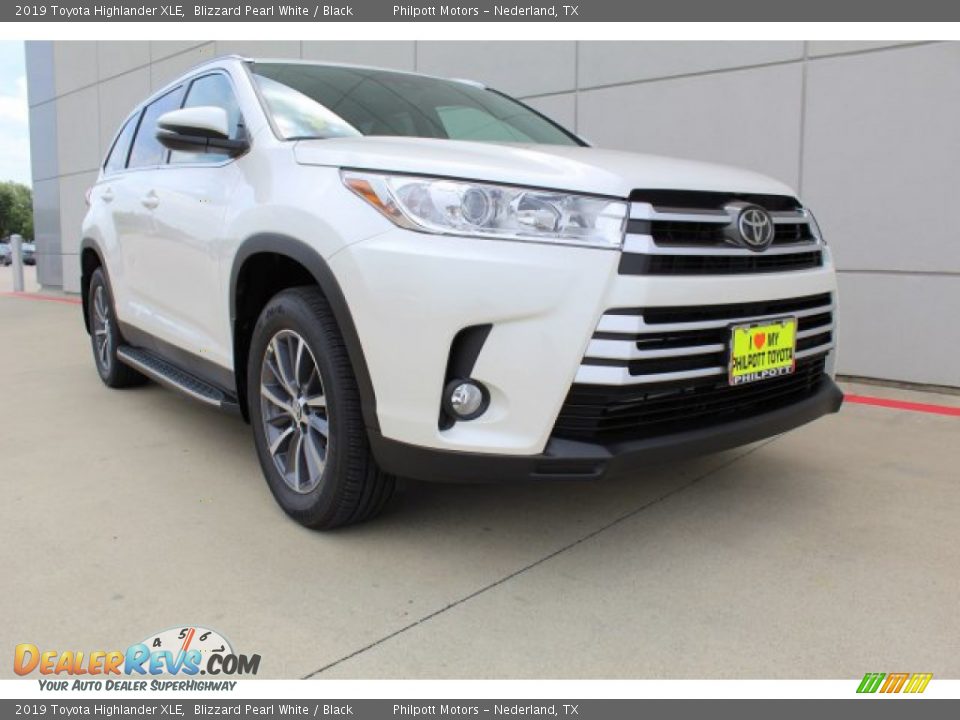 2019 Toyota Highlander XLE Blizzard Pearl White / Black Photo #2