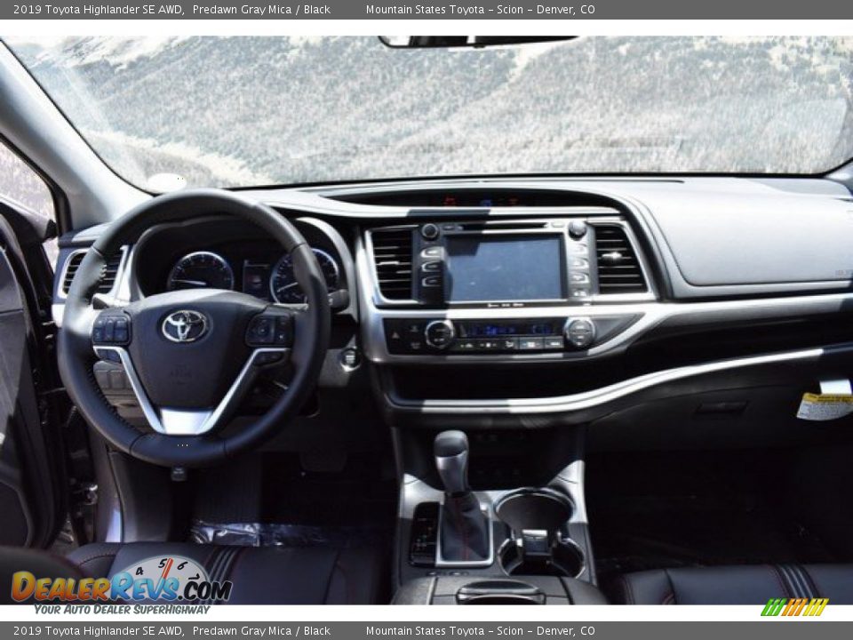 2019 Toyota Highlander SE AWD Predawn Gray Mica / Black Photo #7