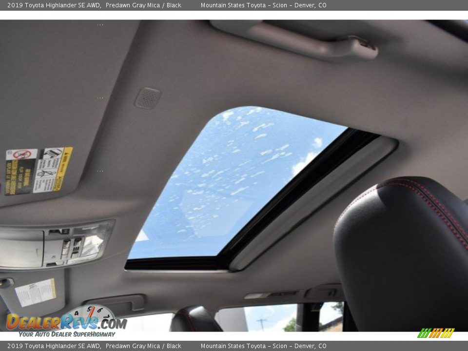 2019 Toyota Highlander SE AWD Predawn Gray Mica / Black Photo #8