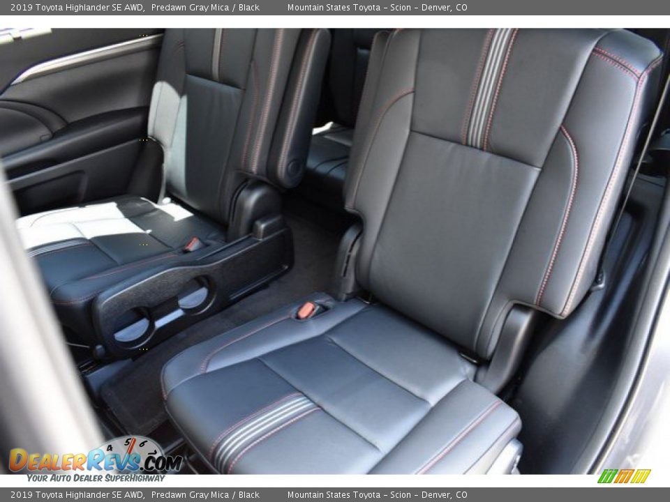 2019 Toyota Highlander SE AWD Predawn Gray Mica / Black Photo #10