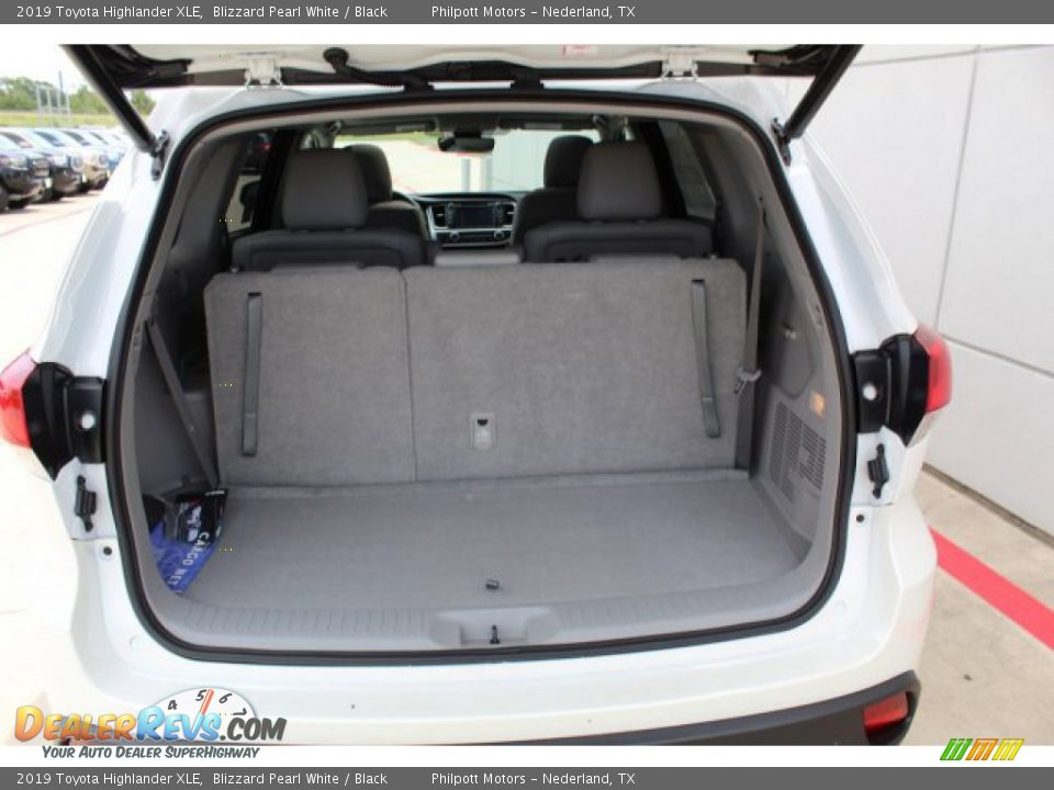 2019 Toyota Highlander XLE Blizzard Pearl White / Black Photo #25
