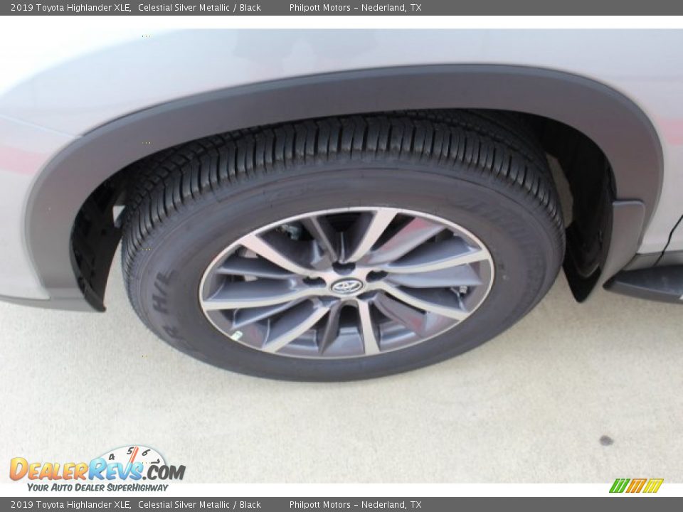 2019 Toyota Highlander XLE Celestial Silver Metallic / Black Photo #5