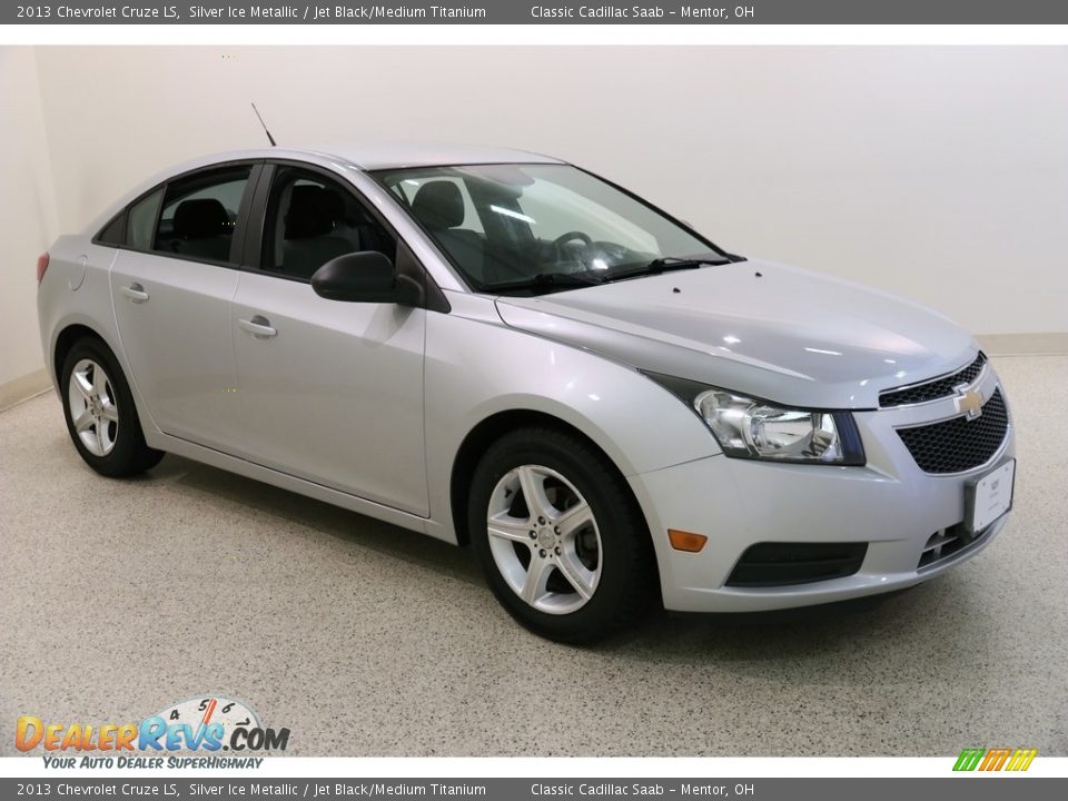 2013 Chevrolet Cruze LS Silver Ice Metallic / Jet Black/Medium Titanium Photo #1