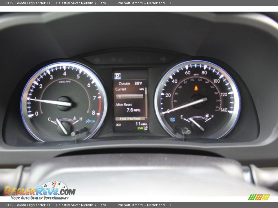 2019 Toyota Highlander XLE Celestial Silver Metallic / Black Photo #14