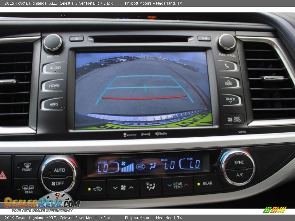 2019 Toyota Highlander XLE Celestial Silver Metallic / Black Photo #18