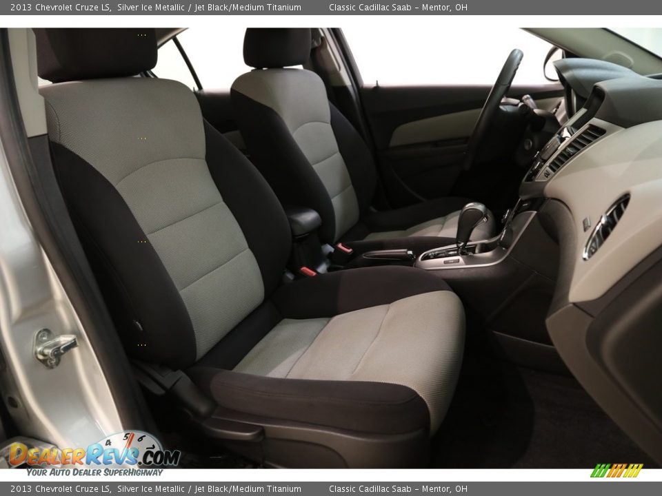 2013 Chevrolet Cruze LS Silver Ice Metallic / Jet Black/Medium Titanium Photo #13